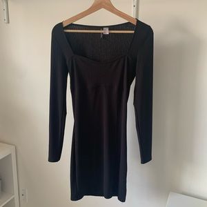 h&m black bodycon long sleeve dress
